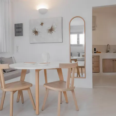 Mymykonos * Platys Gialos (Mykonos)