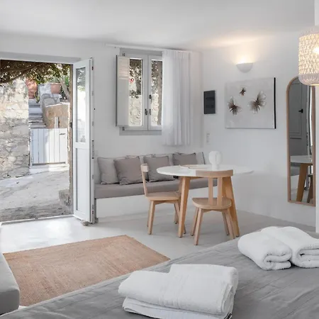 Mymykonos Πλατύς Γιαλός